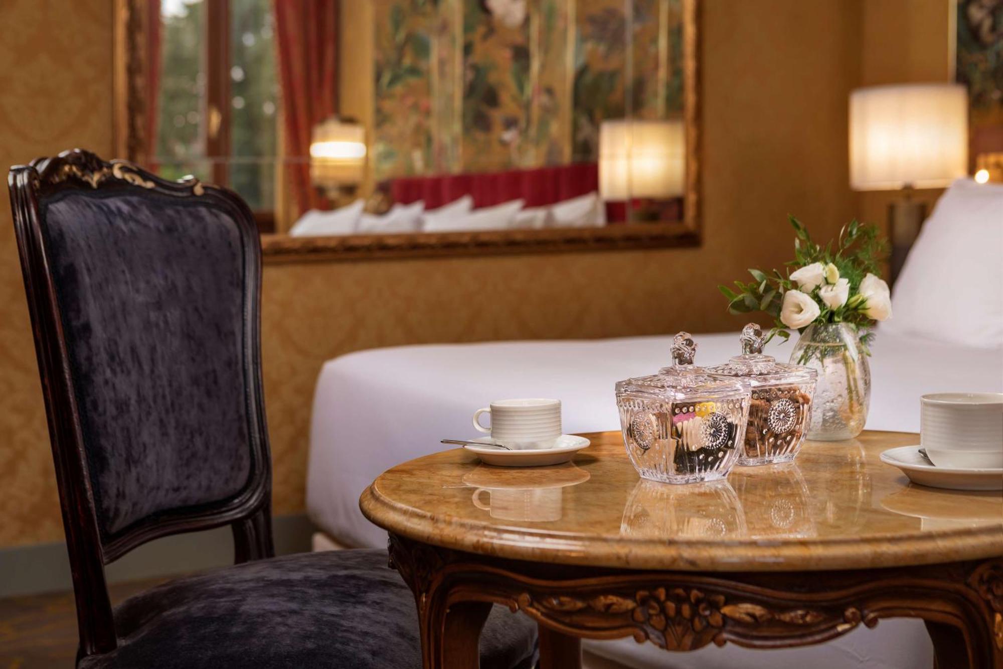 Nh Collection Grand Hotel Palazzo Dei Dogi Velence Kültér fotó